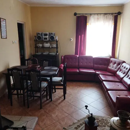 Szakal Vendeghaz Guest house Aggtelek